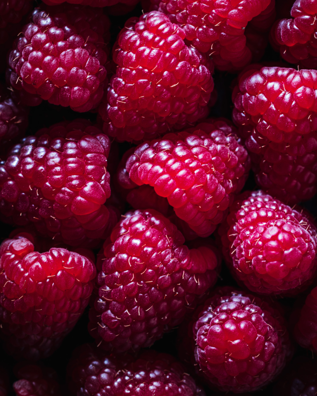 For today's theme Hero the color pink, I have decided for the raspberries macro shot. Raspberries remind me of my childhood and my beloved grandma ❤️ Hope you like it.⠀⠀⠀⠀⠀⠀⠀⠀⠀
⠀⠀⠀⠀⠀⠀⠀⠀⠀
Hero the color PINK #foodartmajaproject #foodartproject by @foodartproject & @thesouthasiankitchen @veggie_intervention @fodory.com_⠀⠀⠀⠀⠀⠀⠀⠀⠀
⠀⠀⠀⠀⠀⠀⠀⠀⠀
Light & shadows #trysomethingnewwithlightandshadow by @foodcreativesnetwork & @blackvelvetstyling⠀⠀⠀⠀⠀⠀⠀⠀⠀
⠀⠀⠀⠀⠀⠀⠀⠀⠀
Framing #capturewithframing @anna_janecka @errer.backdrops⠀⠀⠀⠀⠀⠀⠀⠀⠀
⠀⠀⠀⠀⠀⠀⠀⠀⠀
May open theme #foodphotobiteswithritu @happytummybyritumbhara @foodphotobiteswithritu &⠀⠀⠀⠀⠀⠀⠀⠀⠀
@vaimomatskuu⠀⠀⠀⠀⠀⠀⠀⠀⠀
⠀⠀⠀⠀⠀⠀⠀⠀⠀
#texthursdays by @texthursdays @vaimomatskuu⠀⠀⠀⠀⠀⠀⠀⠀⠀
#maliny #malinymakrofotografia #raspberries #raspberriesmakroshot #macrofoodphotography #zuzanarainet #fotografjedla #fotografjedlabratislava